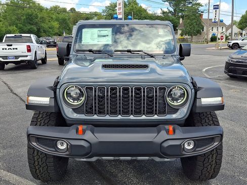 New 2026 Jeep Gladiator Mojave w/ Safety Group AWD/4WD image 2