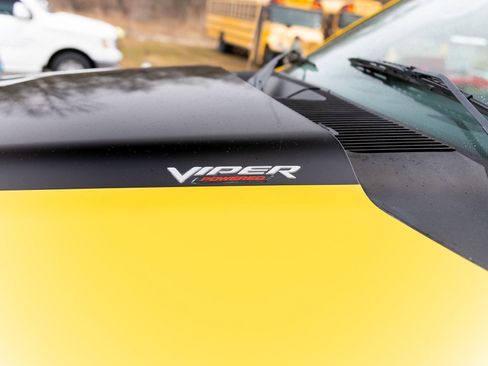 Used 2005 Dodge Ram 1500 Truck 4dr Quad Cab 140.5 WB image 28