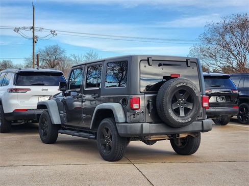 Used 2018 Jeep Wrangler Unlimited Sport S image 5