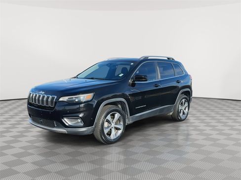 Used 2019 Jeep Cherokee Limited w/ Technology Group image 4