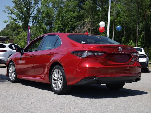 Used 2024 Toyota Camry LE FWD image 3