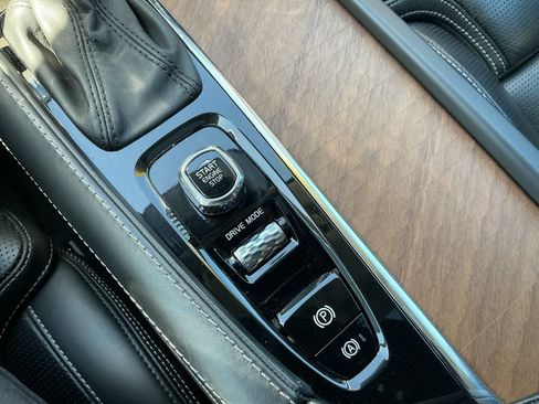 Used 2018 Volvo XC90 T6 Inscription w/ Convenience Package AWD/4WD image 29