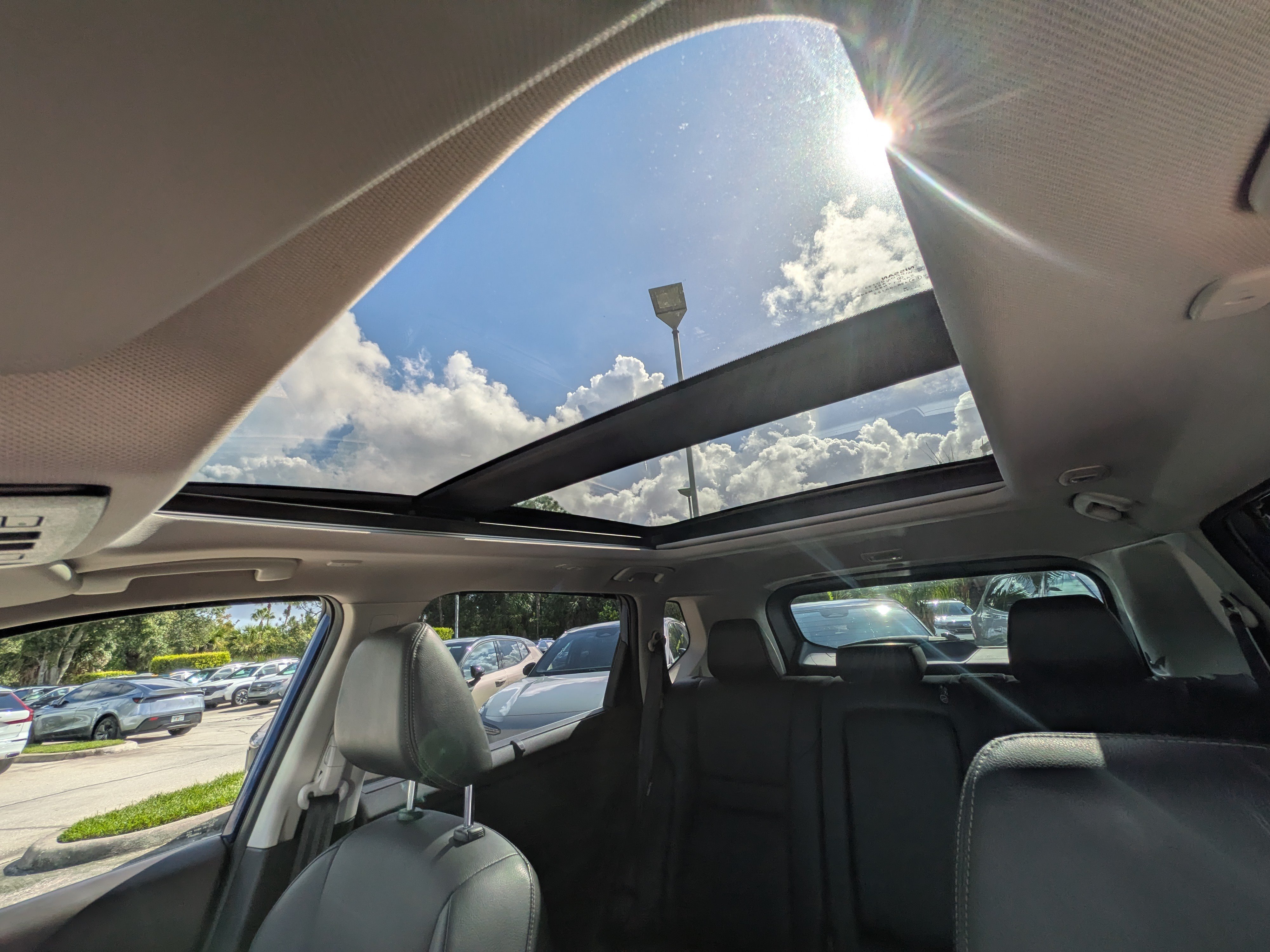 Used 2023 Nissan Rogue SL w/ SL Premium Package AWD/4WD image 22