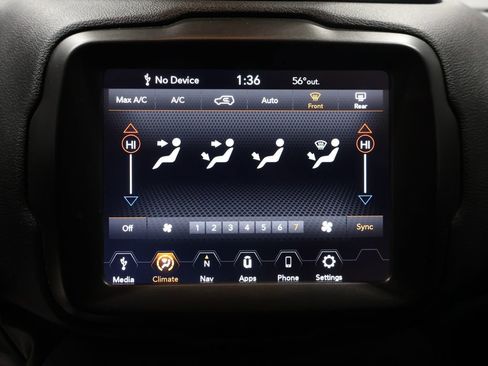 Used 2022 Jeep Renegade Latitude image 31