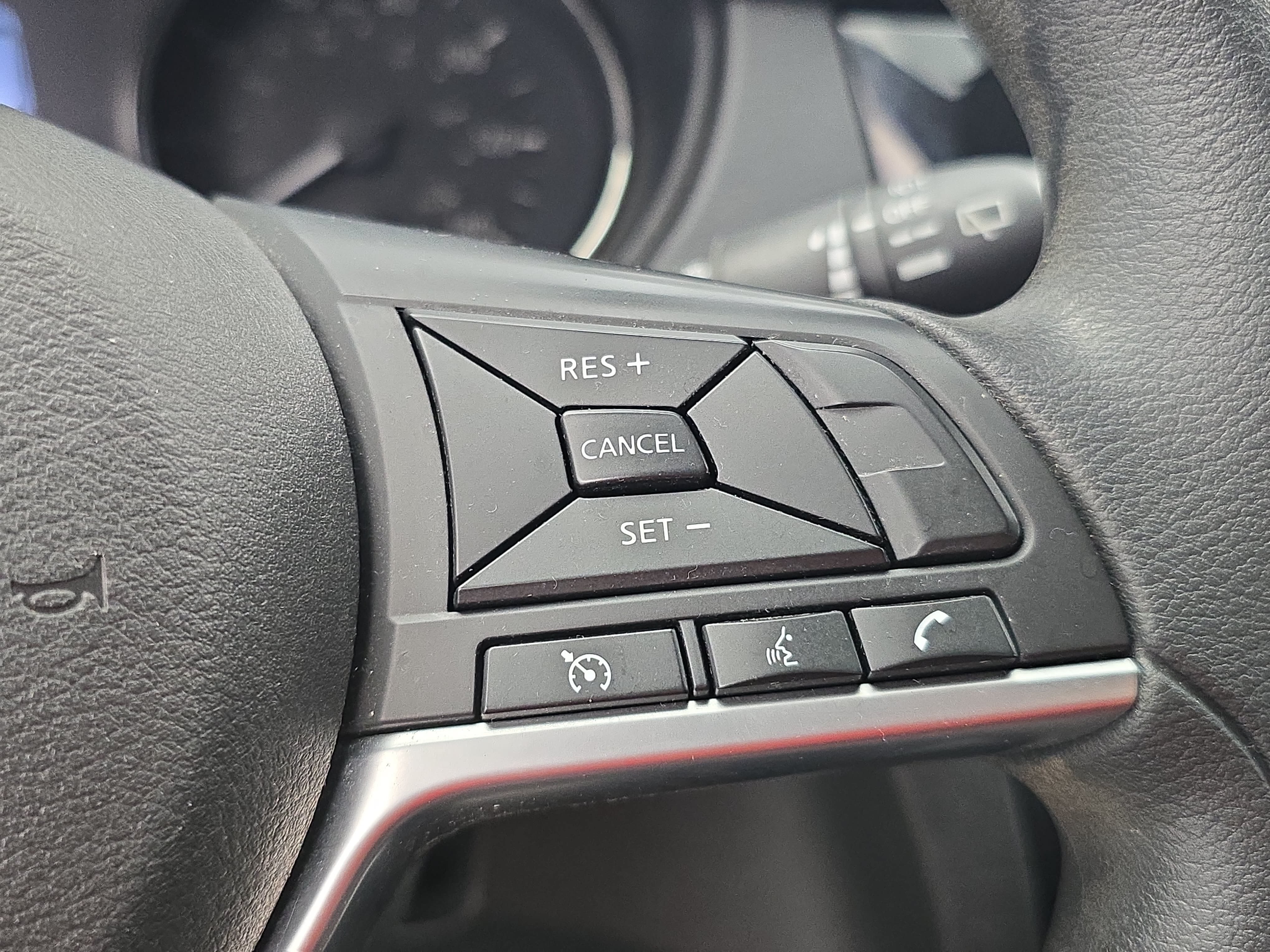 Used 2020 Nissan Rogue Sport S w/ Appearance Package FWD image 17