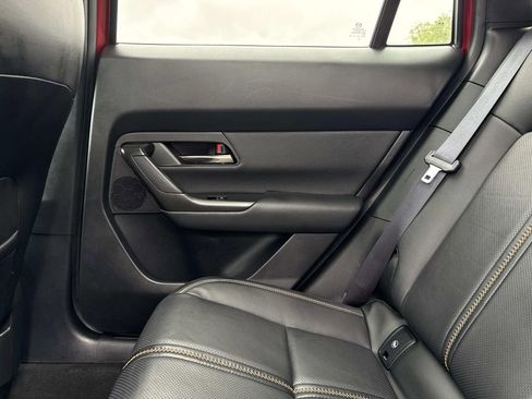 Used 2023 MAZDA CX-50 AWD 2.5 S w/ Cargo Package image 17