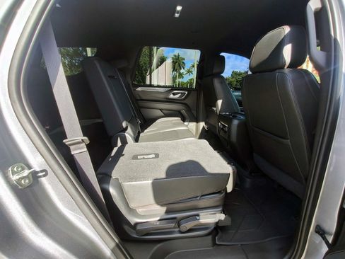 Used 2021 Chevrolet Tahoe RST RWD image 16