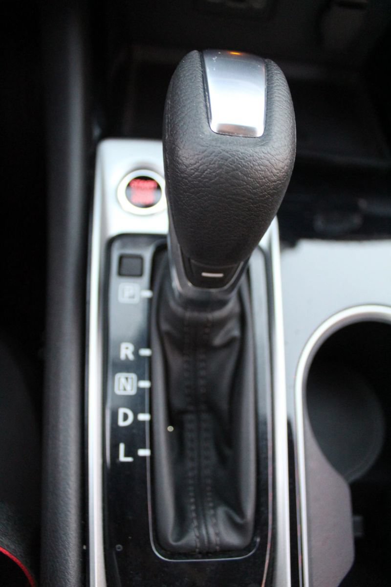 Used 2024 Nissan Altima 2.5 SV FWD image 22