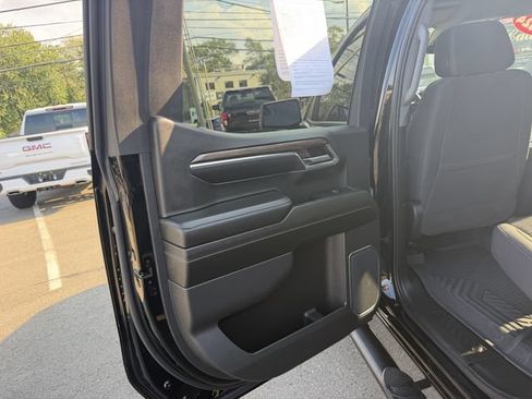 Used 2024 Chevrolet Silverado 1500 LT Trail Boss w/ Protection Package AWD/4WD image 30