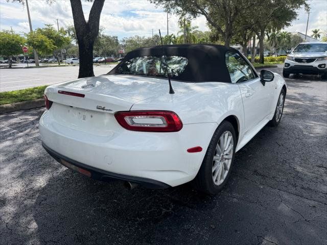 Used 2018 FIAT 124 Spider Lusso RWD image 7