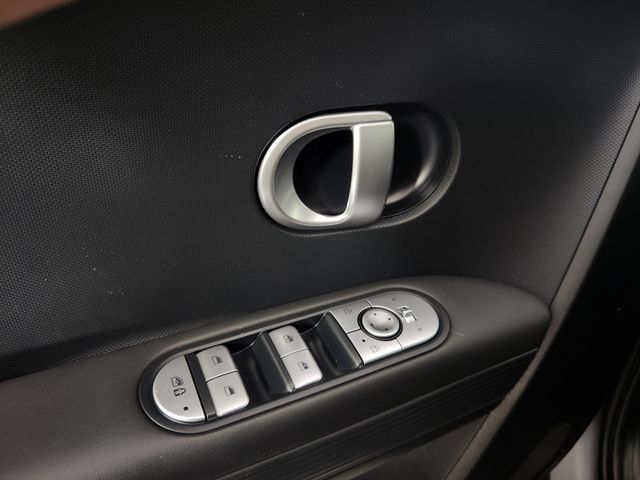 Certified 2024 Hyundai Ioniq 5 SEL AWD/4WD image 10
