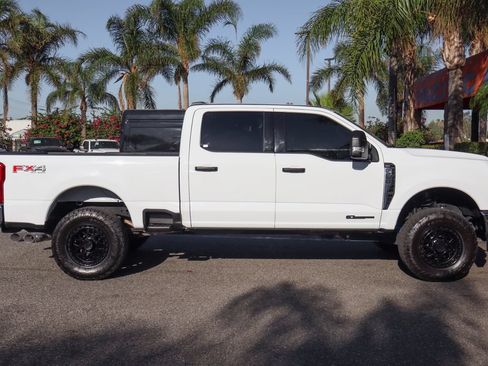 Used 2024 Ford F250 XLT w/ FX4 Off-Road Package AWD/4WD image 11