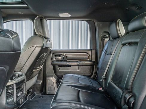 Used 2020 RAM 3500 Limited image 34