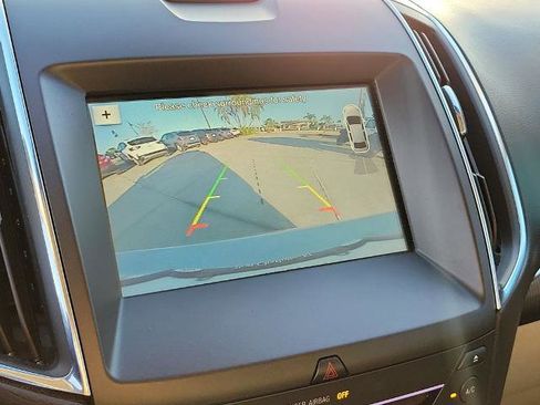 Certified 2018 Ford Edge Titanium w/ Equipment Group 301A image 29