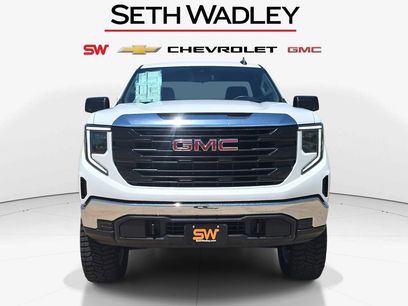 New 2025 GMC Sierra 1500 Pro w/ Pro Value Package
