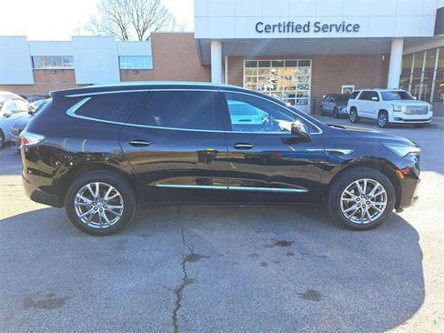 Used 2023 Buick Enclave Essence w/ Experience Buick Package image 30