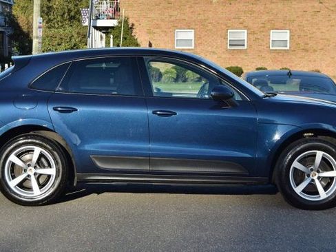 Used 2020 Porsche Macan image 9