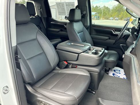 Used 2022 GMC Sierra 1500 SLT image 26