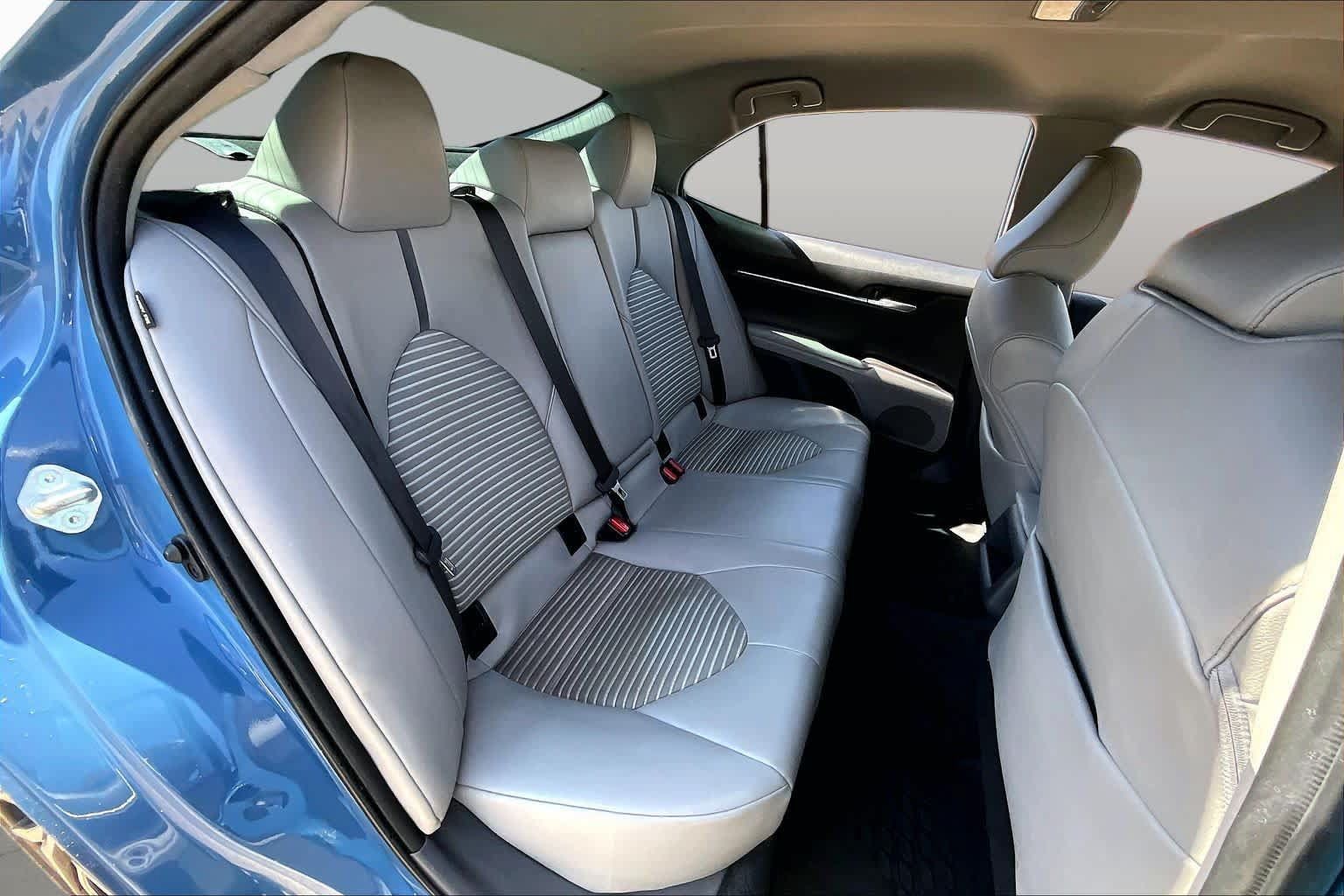Used 2023 Toyota Camry SE FWD image 20