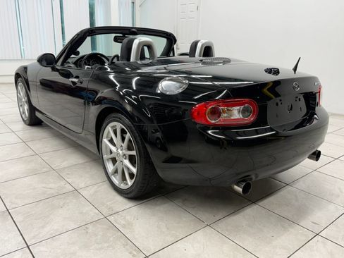 Used 2012 MAZDA MX-5 Miata Grand Touring w/ Premium Pkg RWD image 7