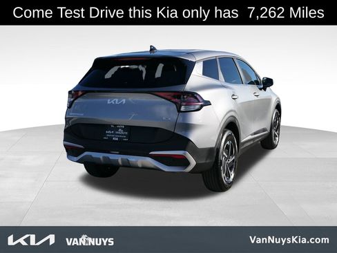 Certified 2025 Kia Sportage LX image 2