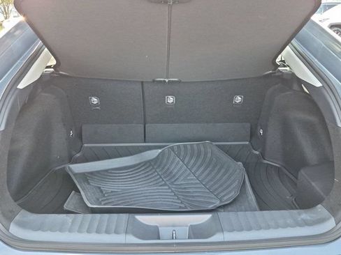Used 2026 Toyota Prius LE FWD image 17