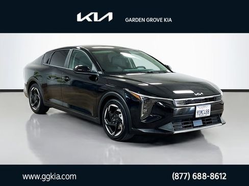 Used 2025 Kia K4 EX image 1