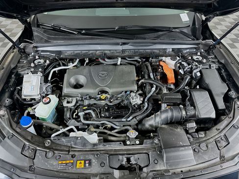 Used 2025 MAZDA CX-50 AWD 2.5 Hybrid w/ Premium Pkg image 31