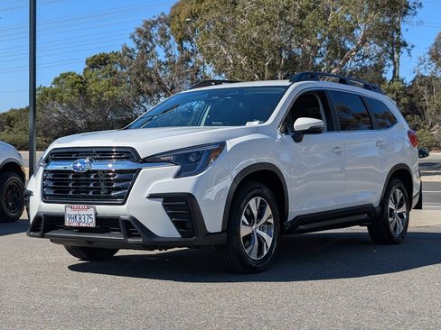 Used 2023 Subaru Ascent Premium w/ Convenience Package AWD/4WD image 12