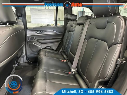 New 2026 Jeep Grand Cherokee Limited w/ Limited Altitude Package image 28