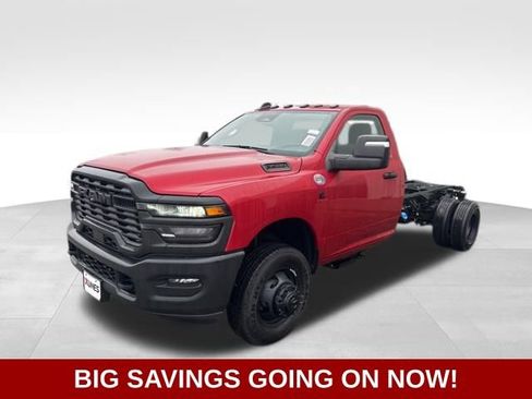 New 2025 RAM 3500 Tradesman image 5