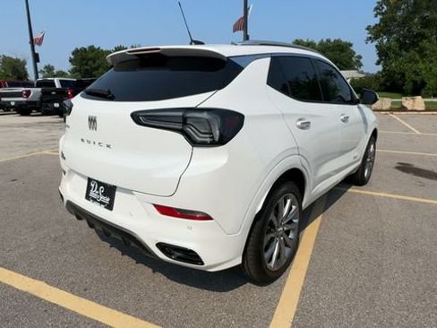 Used 2026 Buick Encore GX Avenir w/ Avenir Technology Package AWD/4WD image 8