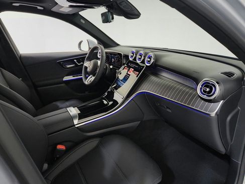 Used 2026 Mercedes-Benz GLC 300 image 19