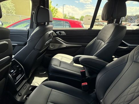 Used 2024 BMW X7 M60i w/ Executive Package AWD/4WD image 3