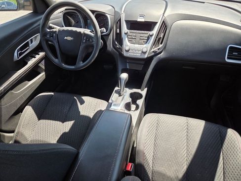 Used 2015 Chevrolet Equinox LS FWD image 29