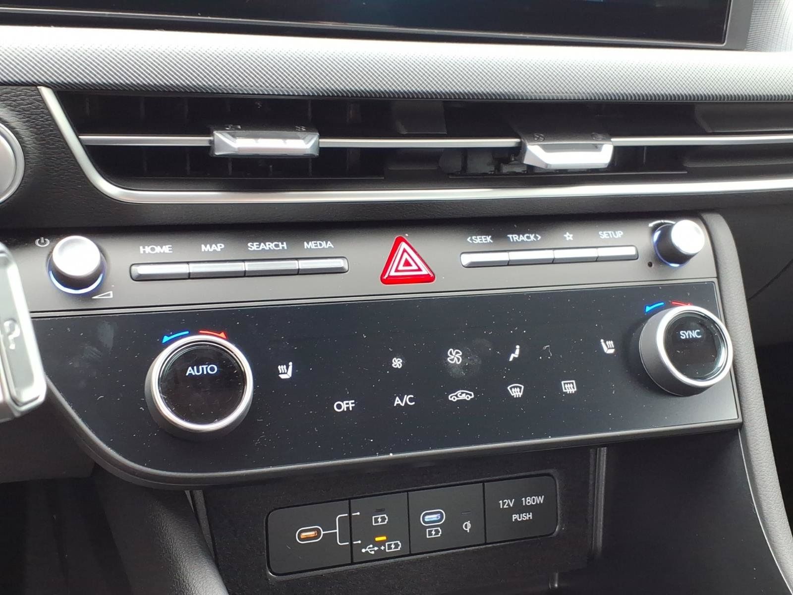 New 2026 Hyundai Sonata SEL AWD/4WD image 16