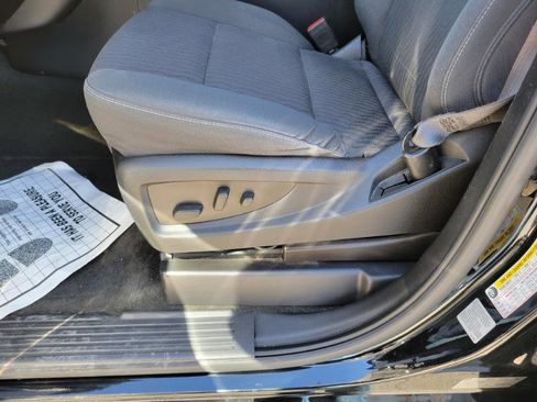 Used 2016 Chevrolet Suburban 3500 LS w/ Driver Alert Package image 85