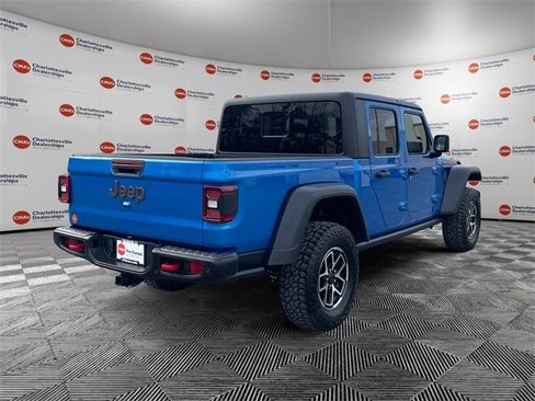 Used 2024 Jeep Gladiator Rubicon w/ Safety Group image 5