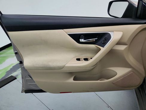 Used 2015 Nissan Altima 2.5 S w/ Power Driver Seat Package FWD image 21