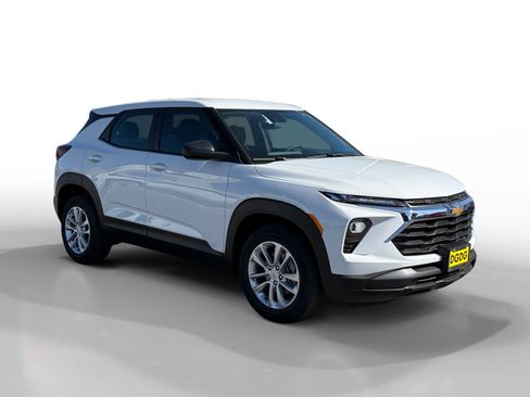 New 2026 Chevrolet TrailBlazer LS w/ LS Confidence Package image 7