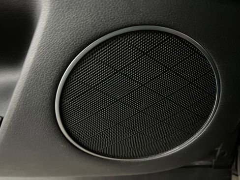 Used 2021 Genesis GV80 3.5T image 25