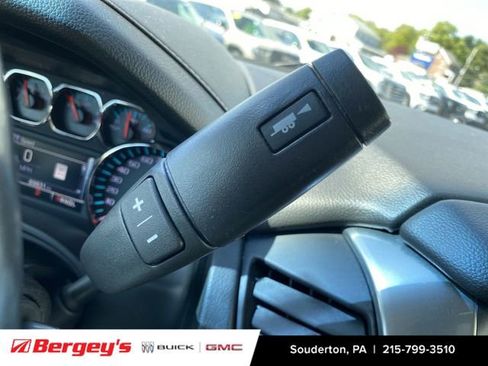 Used 2018 Chevrolet Tahoe LT w/ Off-Road Package AWD/4WD image 18