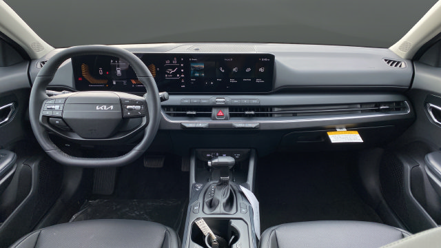 New 2026 Kia K4 EX FWD image 11