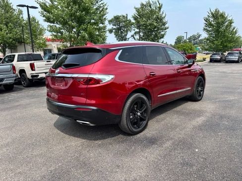Used 2023 Buick Enclave Essence w/ Sport Touring Edition AWD/4WD image 6
