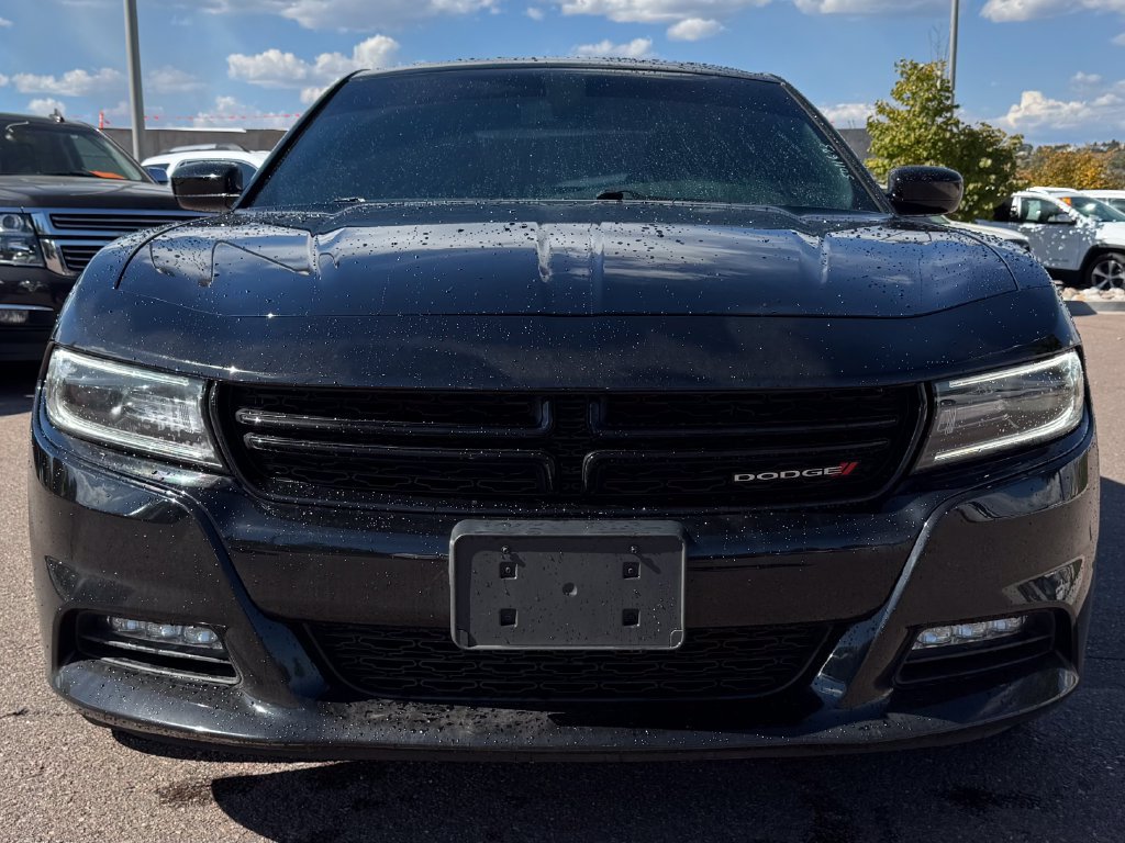 Used 2020 Dodge Charger SXT AWD/4WD image 2