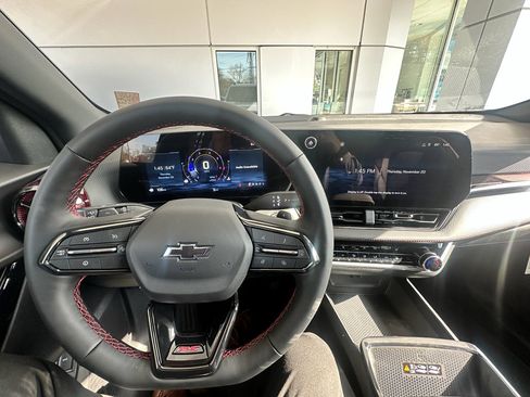 New 2026 Chevrolet Equinox RS image 6