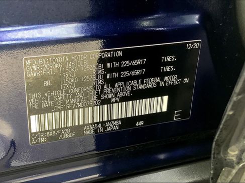 Used 2021 Toyota RAV4 XLE AWD/4WD image 37