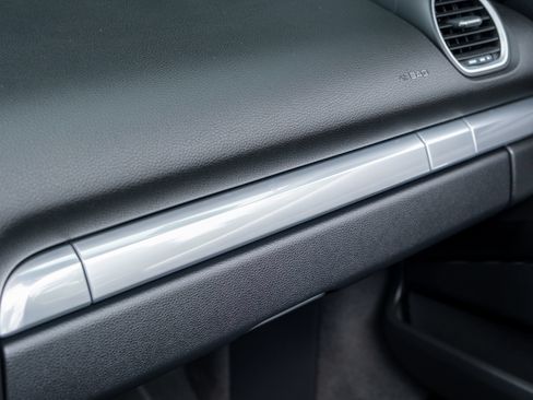 Certified 2017 Porsche 718 Boxster S RWD image 33