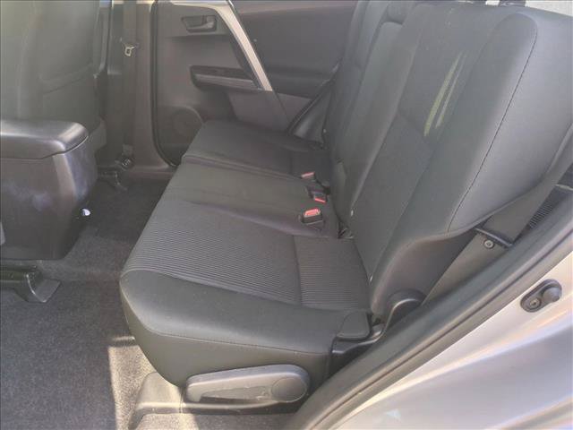 Used 2017 Toyota RAV4 LE w/ All Weather Liner Package FWD image 17