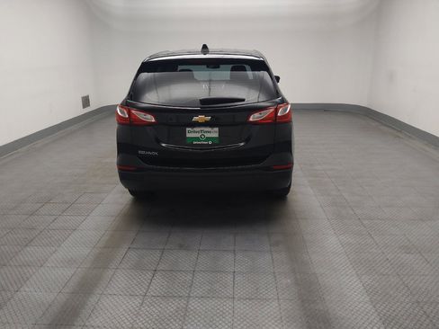 Used 2019 Chevrolet Equinox LS FWD image 7